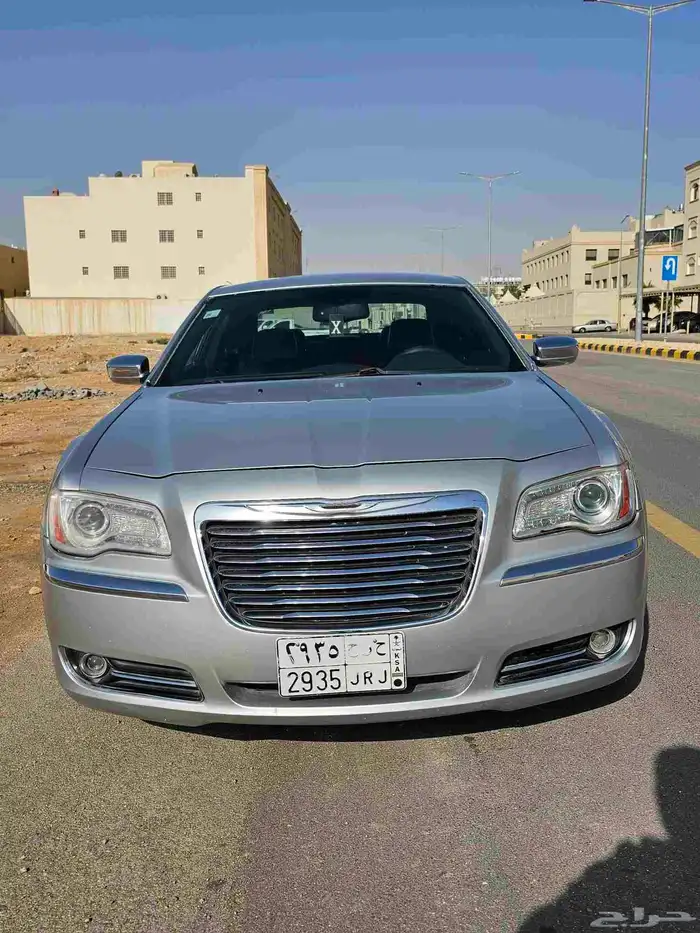 كرايسلر 2012 نظيف 3