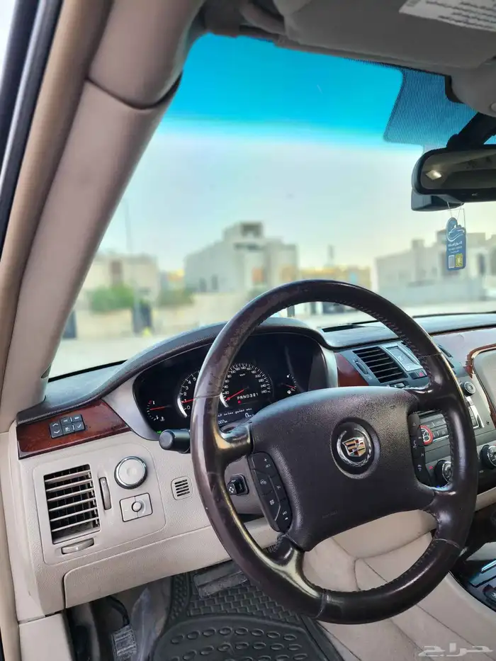 Cadillac DTS 2011 - كاديلاك DTS 2011 38