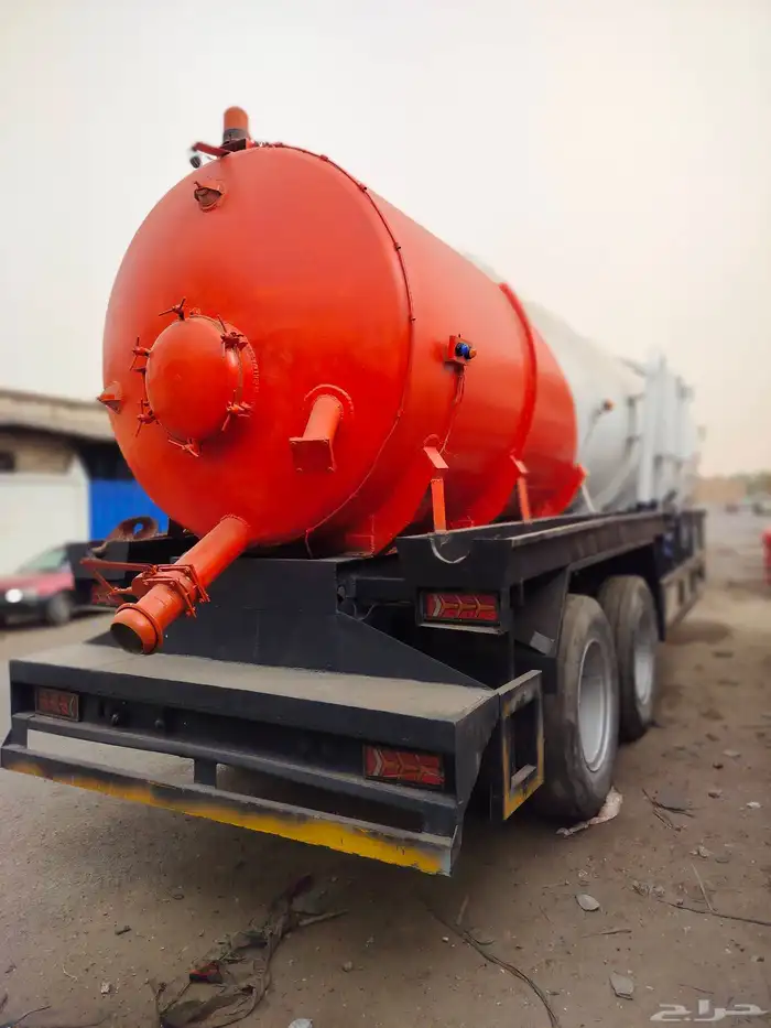 Vaccum Tanker 1
