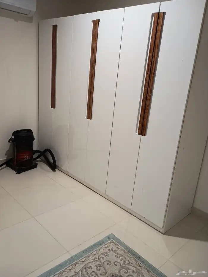 اغراض متقرقه للبيع 1