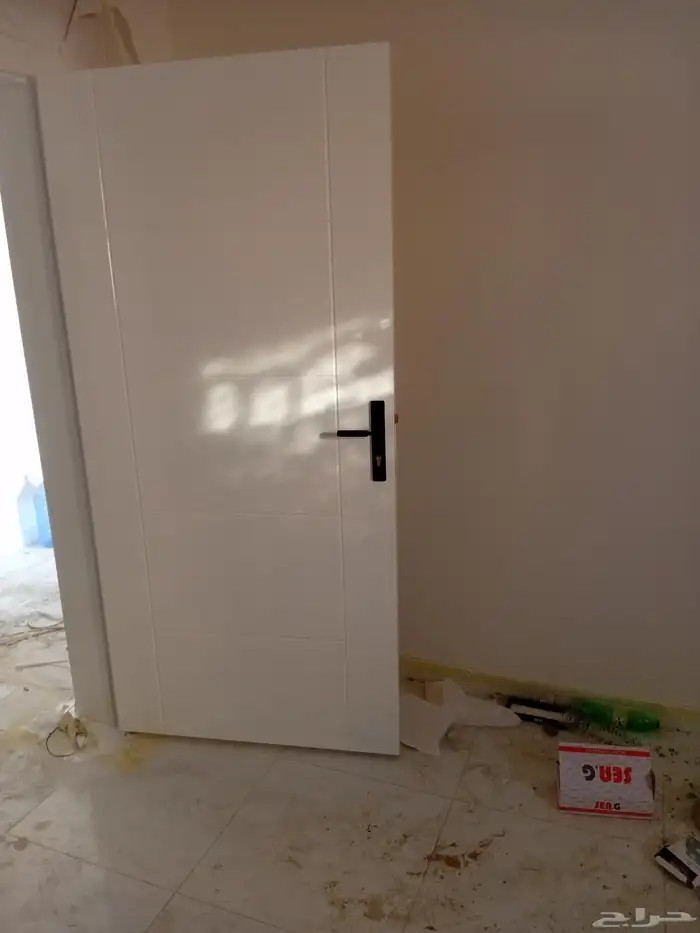 نجار أبواب ديكورات رشه أبواب تغييره الون الابويه اي الون 6