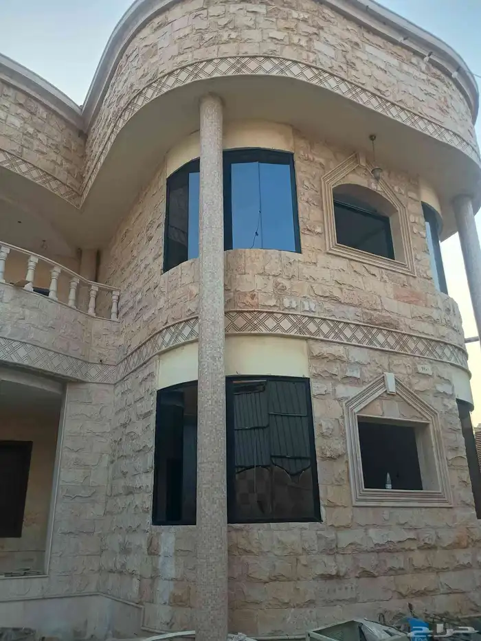 المنيوم شبابي  ابواب بل ونات شتر زجاج دبل و س ريت شبا  سحاب 1