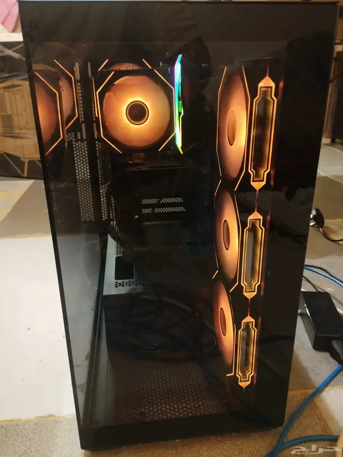 pc 4060 معى شاشه(2k 165 هرتز) 4