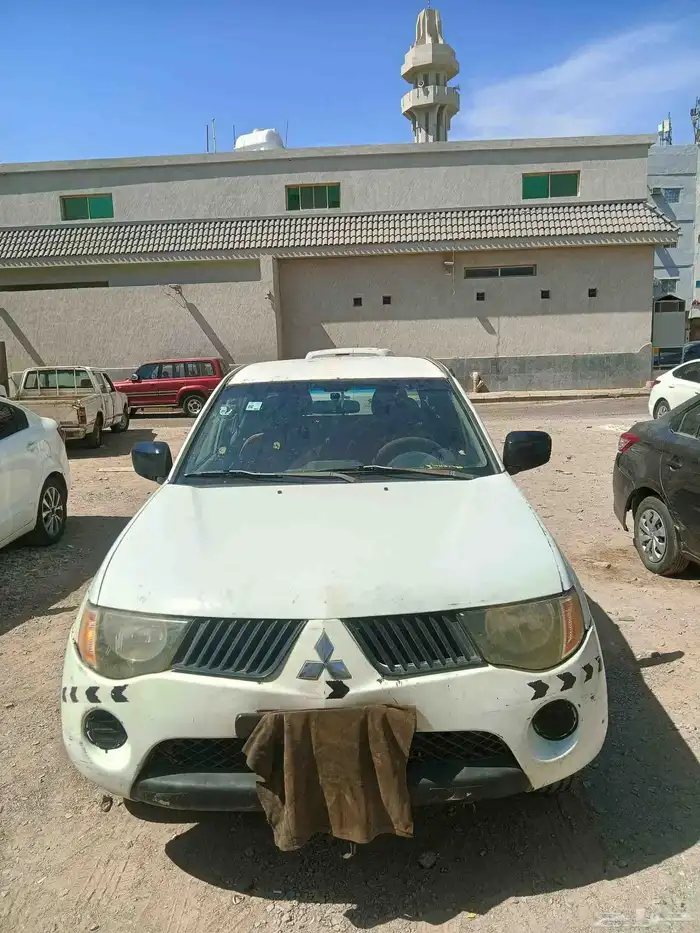 ميتسوبيشي L200 0