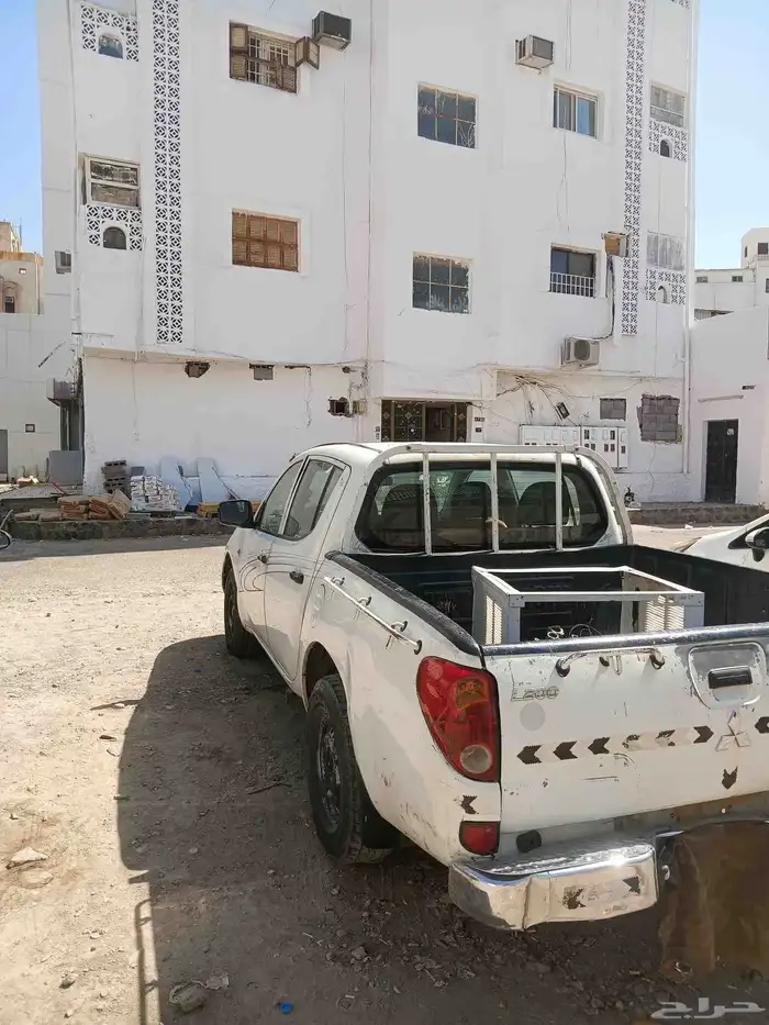 ميتسوبيشي L200 4