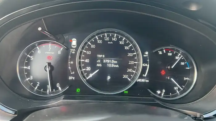 للبيع جيب مازده 2020 CX9 سقنتشر نظيف جدا 6