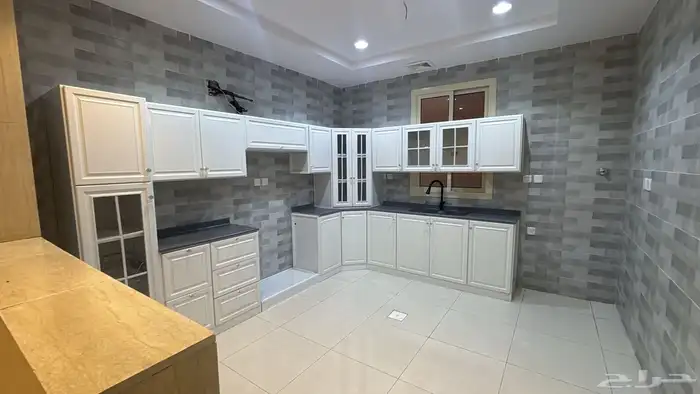 شقة للايجار حي الرحمانية 2