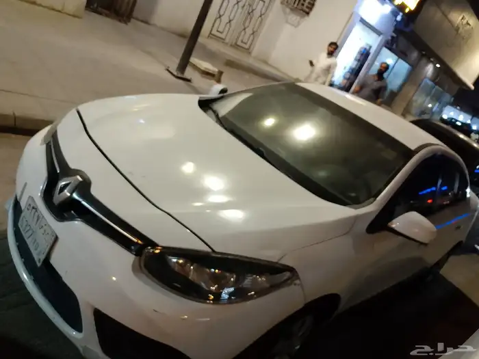 رينو فلونس2015سوم4900جير اتمتك استماره جديده بودي نظيف 3