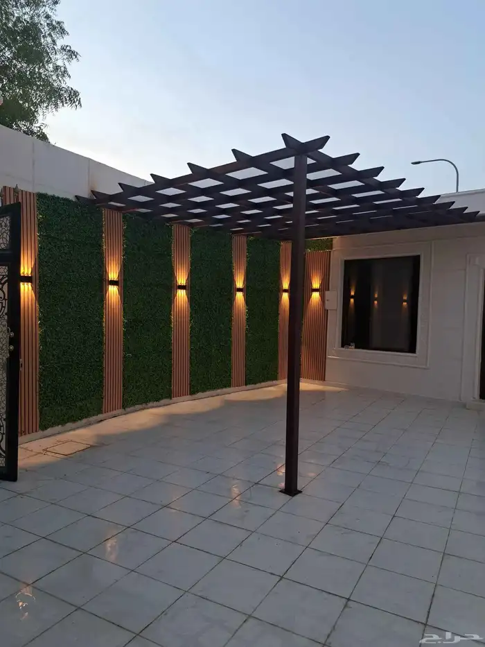 مضلات برجولات مع عشب صناعي 4
