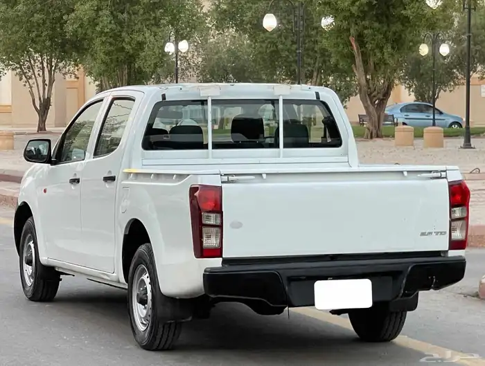 ايزوزو ديماكس 2013 سعودي 3