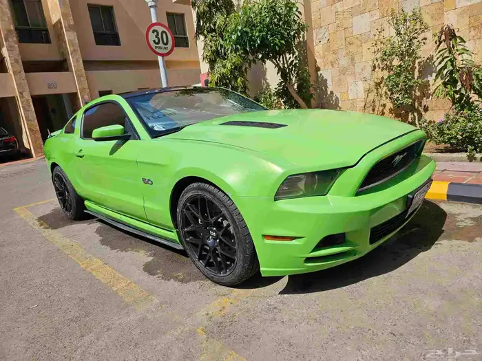 موستنج 2013 بريميوم 8 سلندر 5.0 جين 2 1
