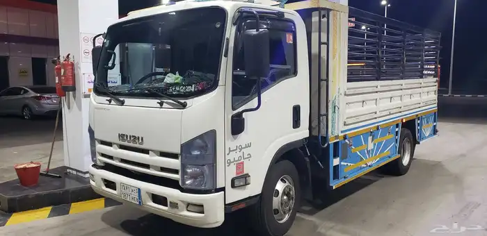 دينا للايجار والمشاوير من الرياض نجران 0