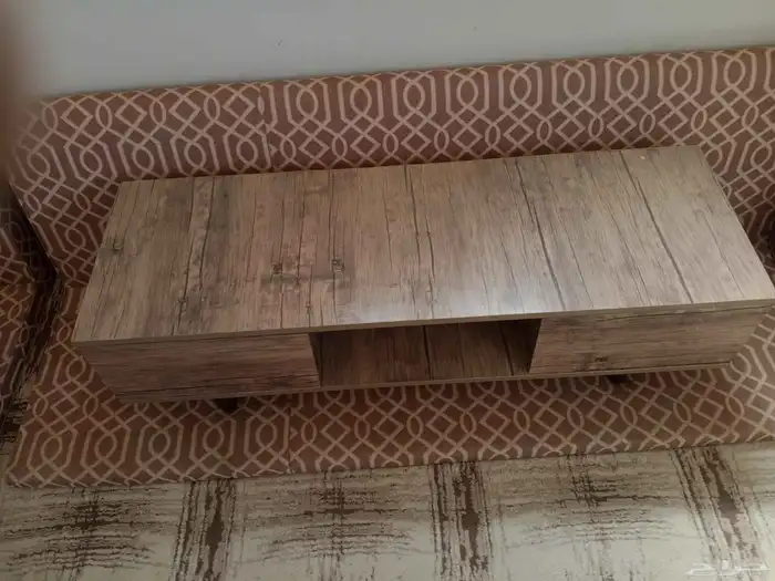 شاشه عادي 32 شبه جديد واغراض اخر 1
