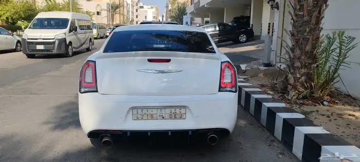 كريزلر c300 2013 3