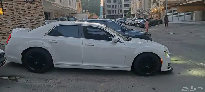 كريزلر c300 2013 4