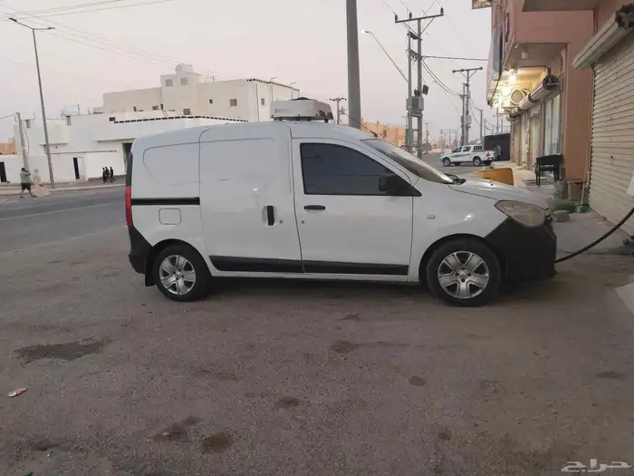 رينو دوكر 2021 ثلاجه نظيف 1