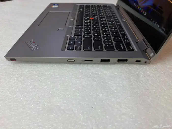 لابتوب وتابلت مقاس 13 لينوفو ثينك باد بحالة ممتازة بدون خدوش 15