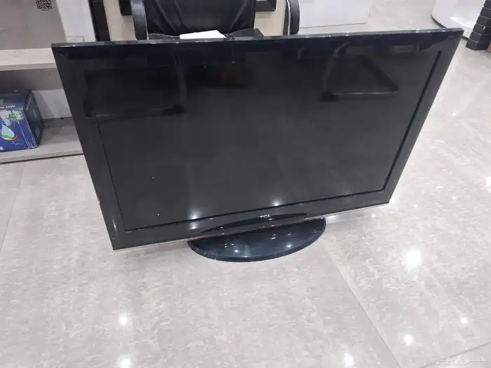 شاشه 40 بوصه نوع TCL مع رسيفر 0