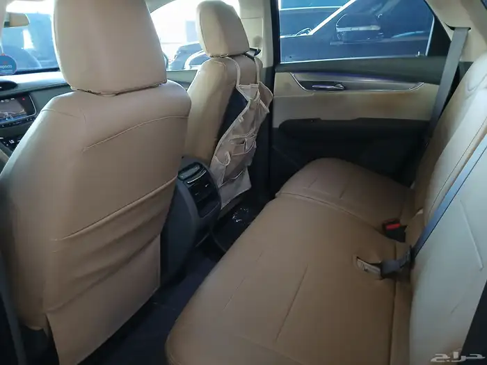كاديلاك xT5 موديل 2017 7