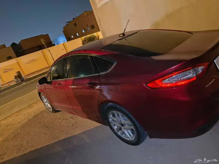 فورد فيوجن 2016 1