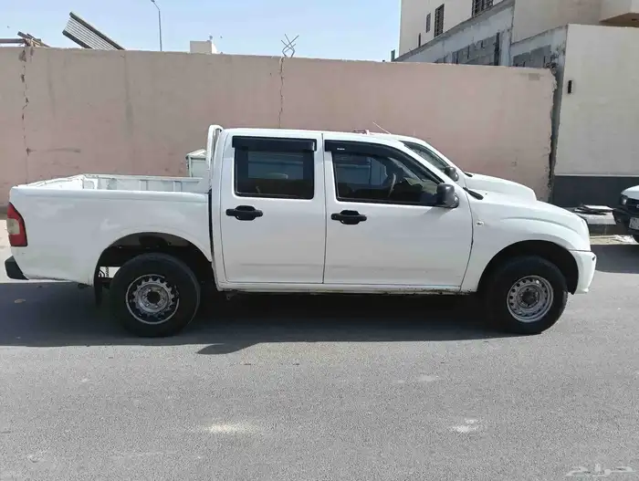 ايسوزو غمارتين دبل للبيع 2007 مكيفه 4