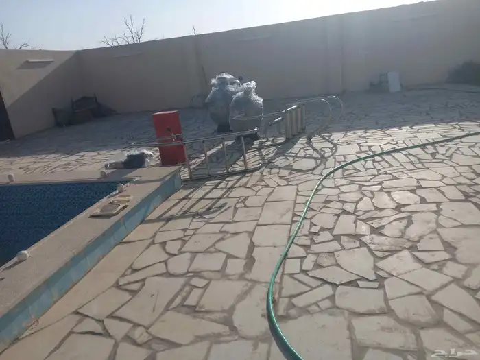 اعراض مسبح شبه جديد أحجام ومقاسات على الشرط 2