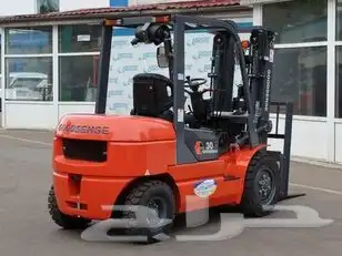 معدات ثقيله رافعات ونشات كرينات شيولات تريلات رافعات شوكيه 2