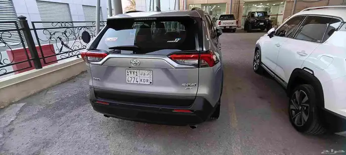 تويوتا راف 4 موديل 2023 7