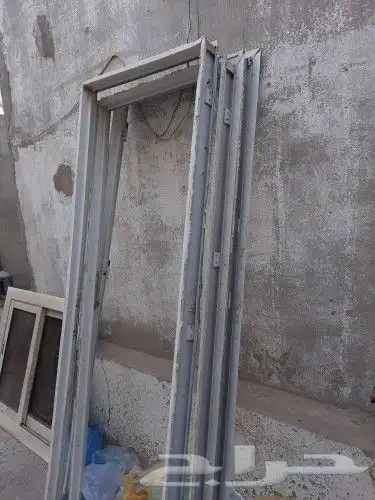 باب المنيوم 3