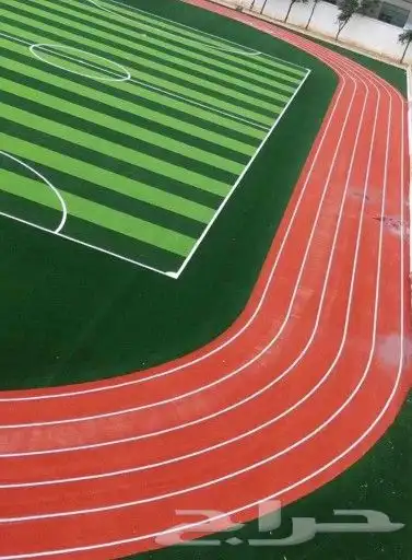 تصميم وأنشاء ملاعب كرة قدم و صيانتها 4