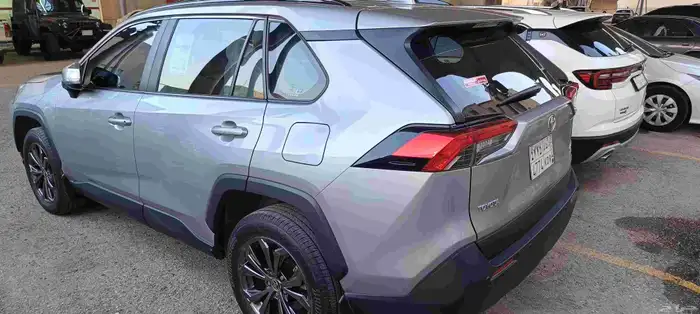 تويوتا راف 4 موديل 2023 6