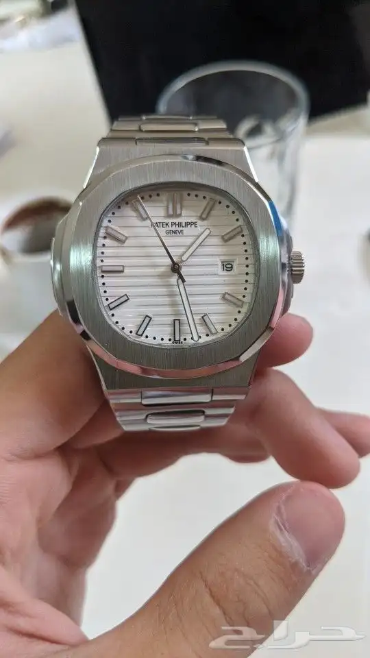 ساعة باتيك فيلب درجة اولى شبه جديدة 1