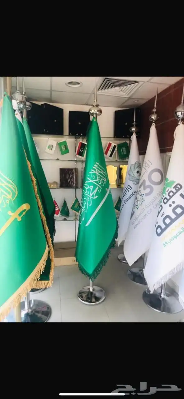 متوفر لدينا مما يميزكم طباعه اكواب بوكسات بكجات فواتير كروت 5