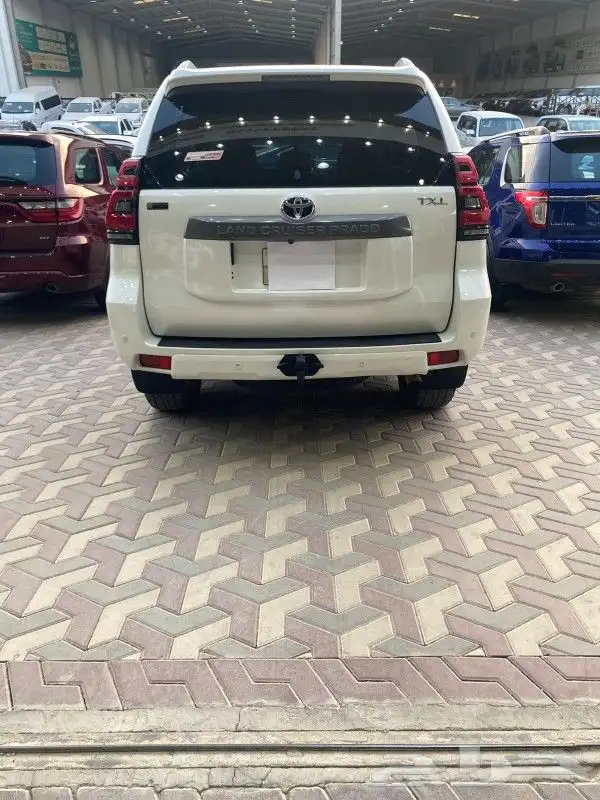 برادو 6سلندر موديل 2020 عداد 202000 2