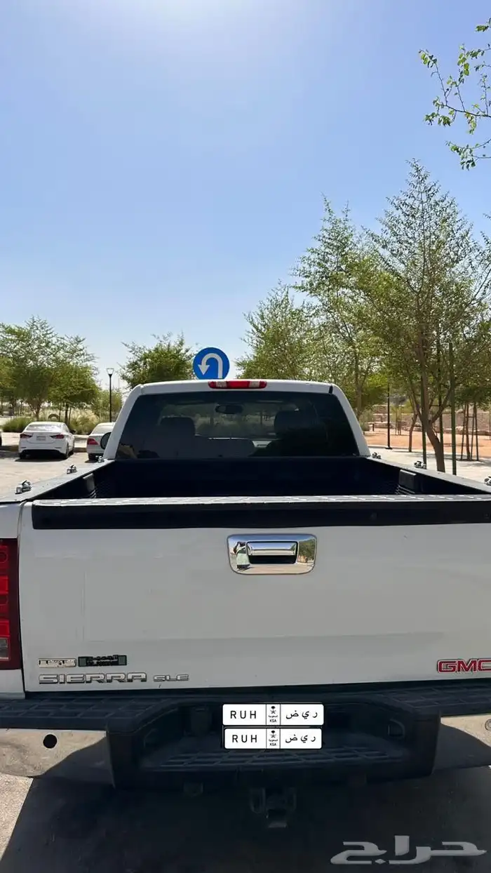 جمس سييرا غماره ونص Z71 2011 وارد الجميح 5
