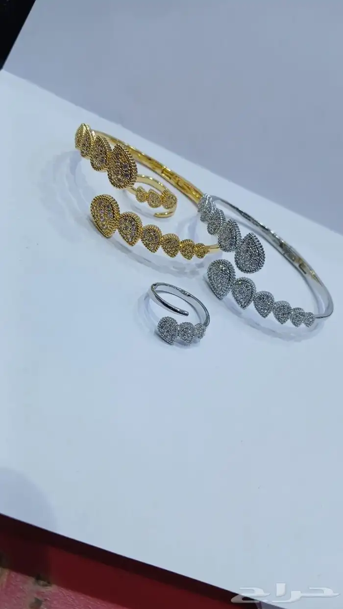 إسوارة أنيقة مع خاتم 3