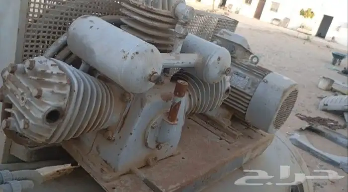 ماطور كمبريسور وارد الفلاح 12 ألف جالون   رافعه 1 طن 0
