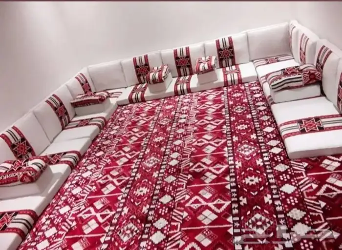 تفصيل وتنجيد كنب وجلست خارجيه حسب الطلب 0