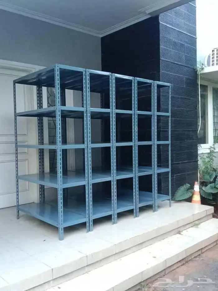 يوجد لدينا جميع انواع الرفوف سوبر ماركت محلات تجاريه 3