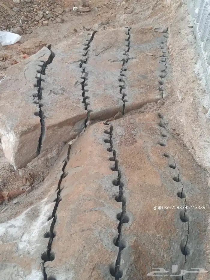 المقاولات جميع شغل الحجر تلبيس وتفكيك صخور 3