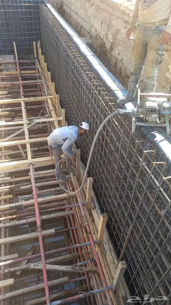 أبو صقر للجميع أعمال الاسفلت ودك الارضيات وطروق الفرعية والم 7