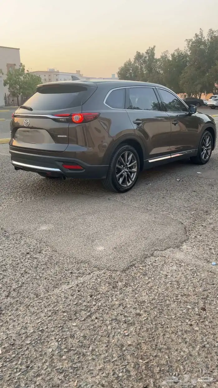 للبيع جيب مازده 2020 CX9 سقنتشر نظيف جدا 2