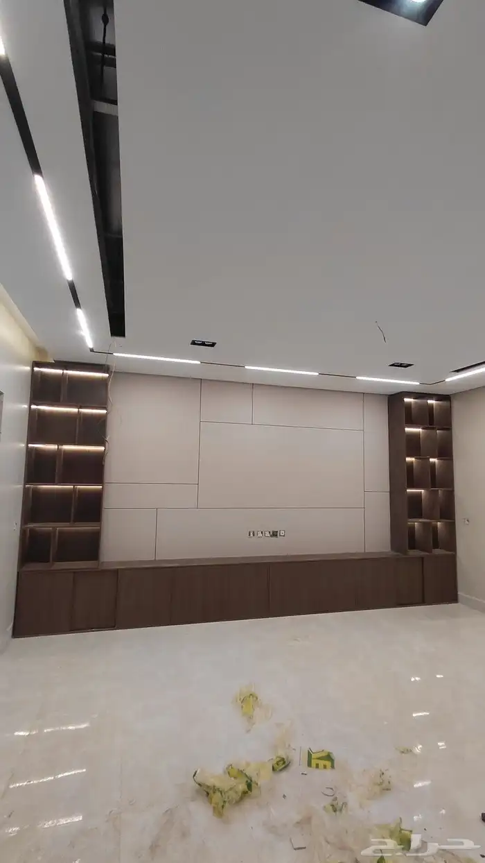 رائد اعمال فني جميع انواع الديكورات والدهانات المنزلي 1