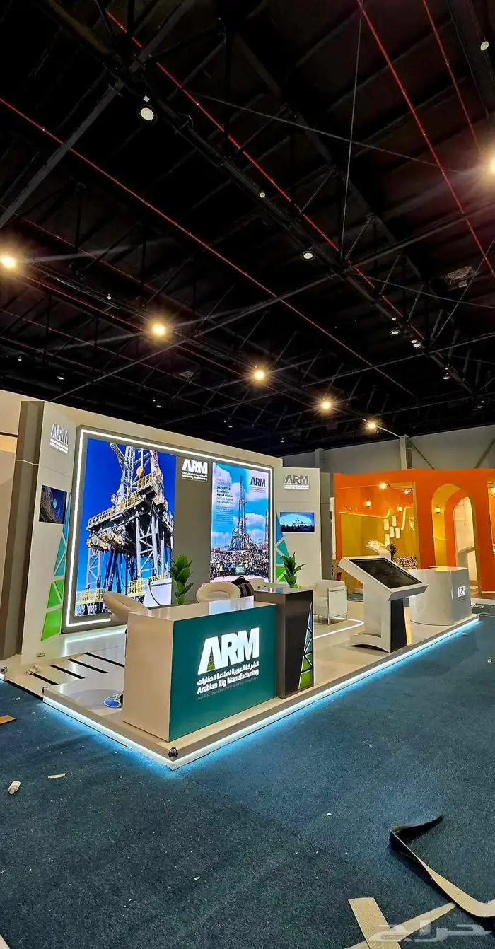 تصميم وتنفيذ بوثات احترافية   شاشات LED 3