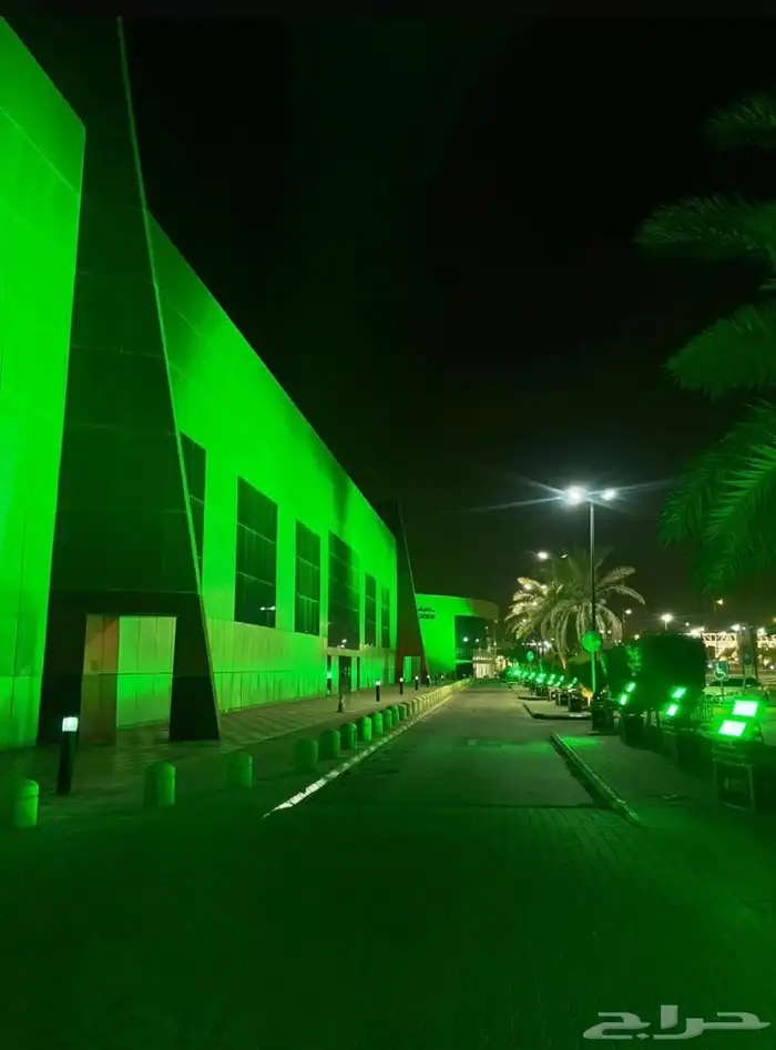 تنظيم معارض ومؤتمرات. 2