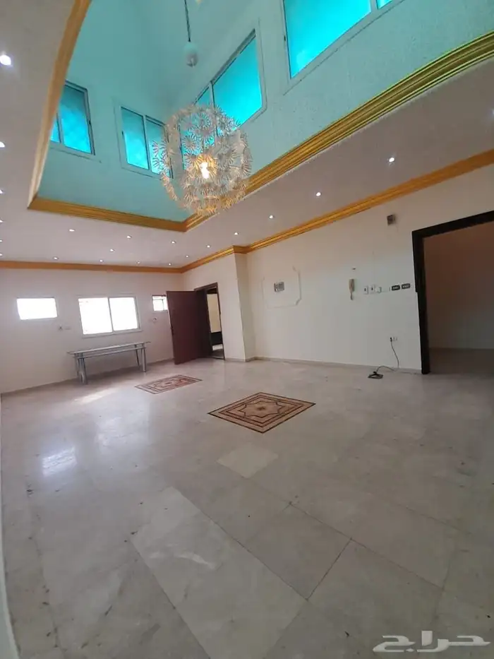 شقه روف 4غرف للإيجار بالربوة 1