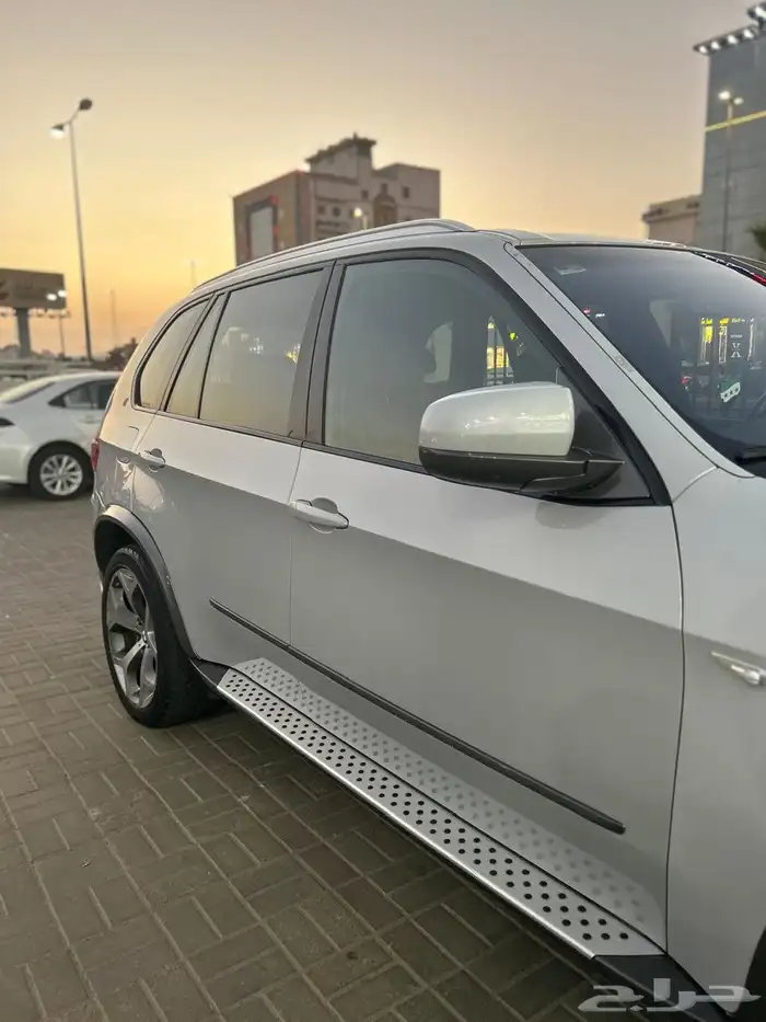 BMW X5 2009 مرهم 2013 5