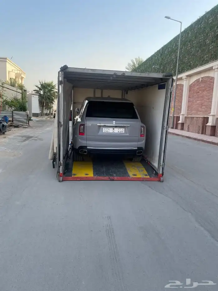 سطحه مغلق مقفل مغطاة هيدروليك نزول كأمل في رياض 3