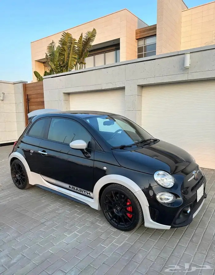 فيات ابارث 695 اصدار 70 عام 10