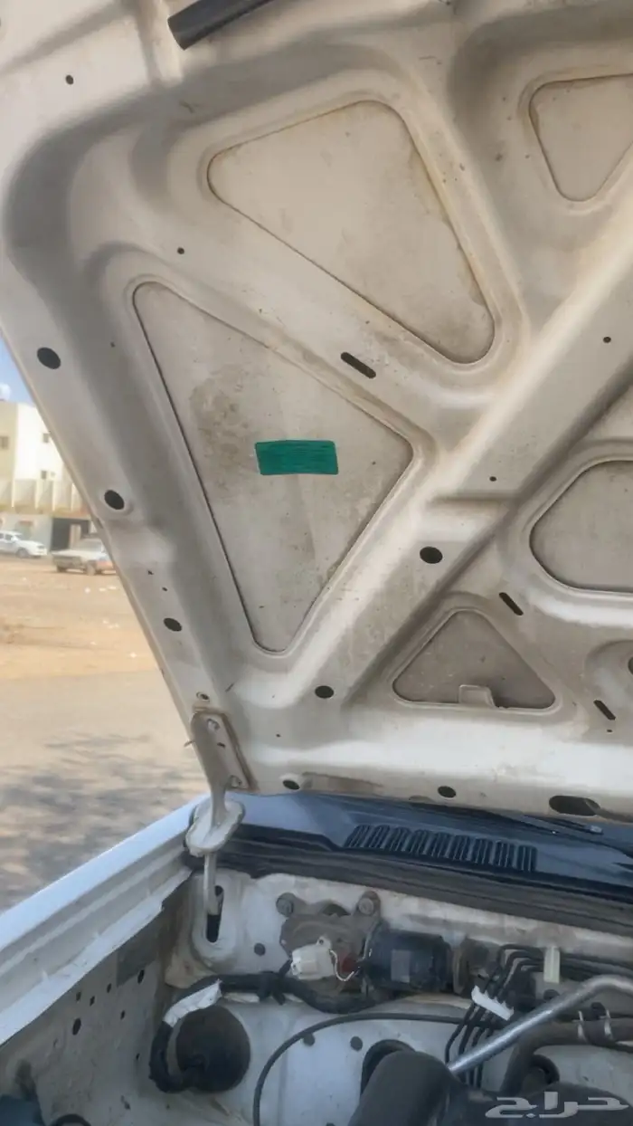 نيسان غمارتين 2011 11